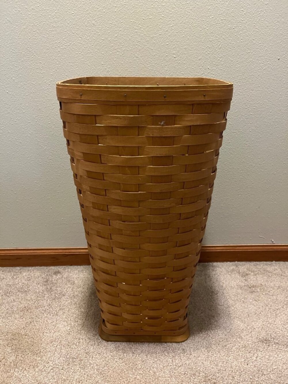 Longaberger Umbrella Basket with Liner A555